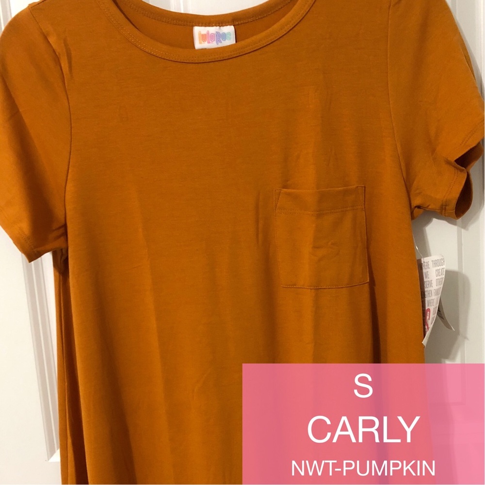 Pumpkin colored LulaRoe Carly